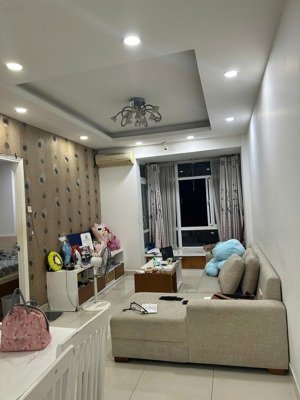 bán căn hộ khu skygarden 3, diện tích 68,66 m2, thiết kế 2 phòng ngủ, 2 toilets, giá 4,99 tỷ