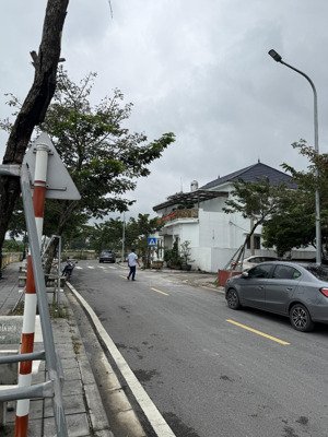 48m2 full thổ cư, ngay cạnh hồ điều hoà. tiên dương, đông anh. vị trí cực đẹp. ngõ thông, oto vào