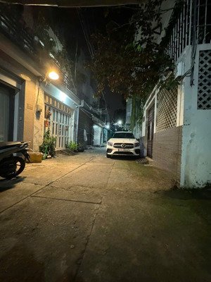 bán nhà hẻm xe hơi ngay tân sơn nhì, 50m2, 2 tầng, 3pn, giá chỉ nhỉnh 5 tỷ