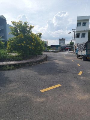 đất 806(m2) - mặt tiền ngang 73m - giá 14 tỷ - 1647 đường lê văn lương - cách khải hoàn prime 1km