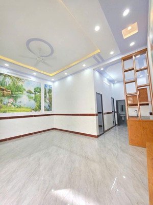 cho thuê nhà 2pn, 62m2 đường nguyễn thị chạy, dĩ an, bình dương, giá tốt nhất 4,5tr/tháng