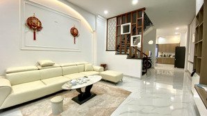 bán nhà 3 tầng thiết kế mới - mặt tiền đường 3a kđt hà quang 2- phước hải - giá 9.8 tỷ !