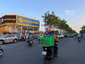 bán nhà cấp 4 đất mặt tiền đường trần não, quận 2. lh; 