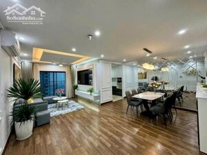 CHÍNH CHỦ - Cần bán căn hộ khu hỗn hợp Vườn Đào ngõ 689 Lạc Long Quân – DT 100m2 – Giá 7,8 tỷ.