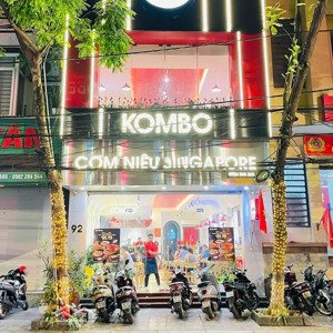 cho thuê nhà mặt phố tân mai dt 110m2 x 2 tầng. mt 5m. nhà thông sàn. ngay ngã tư nhận diện cực tốt