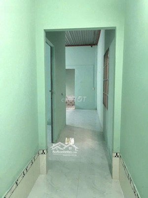 gấp ! bán nhà đường tân hiệp 4, hóc môn dt 100m2. giá bán 1 tỷ 6
