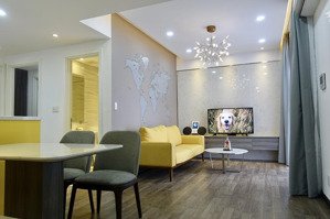 masteri thảo điền 2pn góc hiếm, thoáng sáng, giá deal tốt! lh trúc