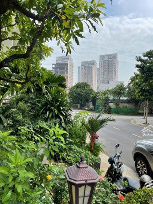 bán gấp đất đường 66 vị trí cực đẹp cho kd, góc 2mt, sồ hồng