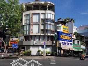 bán nhà góc 2 mặt tiền a4, dt 5.6 x 14m, 4 lầu st, đang cho thuê 57tr/ tháng