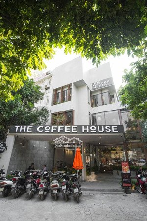 cho thuê nhà mặt phố tại vũ phạm hàm, nhà 5 tầng, diện tích: 150m2, lô góc rộng 20m, giá 1xx triệu