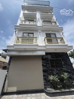 hơn 6 tỷ-dt50m*4t -tứ hiệp- tt thanh trì nhà đẹp 4 tầng- oto đỗ gần- full công năng