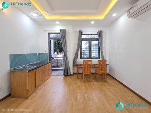 phòng cho thuê có ban công/ cửa sổ mới xây tại quận 7 - gần phú mỹ hưng, cres, vivo city