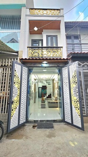 nhà 1 trệt 2 lầu kế bên aeon tân phú hẻm oto nhà mới ở ngay chỉ 2.85 tỷ