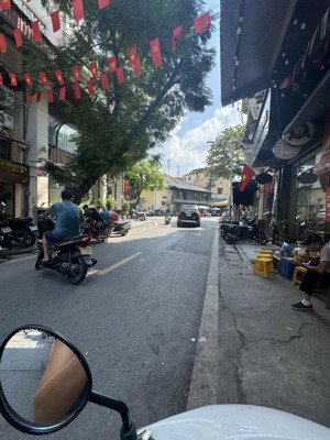 cho thuê cửa hàng kinh doanh - ô tô vào nhà