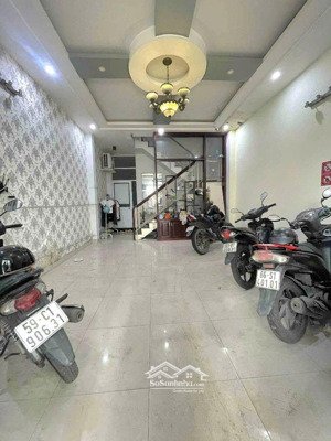 hương lộ 2, bình trị đông a,ngay siêu thị coopmart (4,6 x 16 x 4 tầng) 7,5 tỷ tl