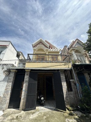 nhà chính chủ - khu vp hóc môn