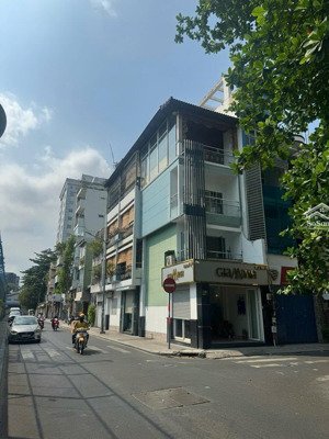 bán nhà góc 2 mặt tiền đường thành công tân phú. dt 5m x 20m. nhà 3 tầng, hđt 45tr. giá 12,5 tỷ tl