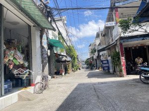 nhà đẹp hẻm ôtô - kiên cố 3 tầng - hương lộ 2 bình tân - chỉ nhỉnh 5 tỷ!