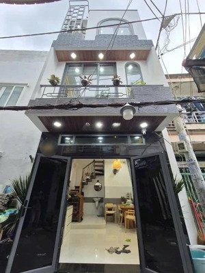 bán nhà nguyễn tri phương 18.2m2 3 tầng - 5.1 tỷ - vị trí cực đỉnh