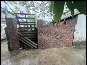 siêu phẩm đất đẹp tựu phúc- ô tô đỗ cửa