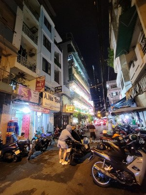 bán nhà hxh 16 nguyễn thiện thuật quận 3 hẻm nhựa 6m - 5 tấm hoàn công đủ - khu vip chỉ 8.5 tỷ