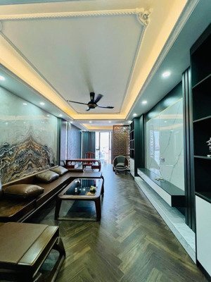 gần ô tô đỗ phố minh khai nhà đẹp dân xây 2 thoáng ngõ thông tứ tung 50mx4t giá nhỉnh 7 tỷ