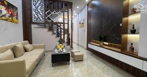 siêu phẩm tại phố khương đình ba gác đỗ cửa vài bước chân ra phố 45m2*4t giá chỉ 12 tỷ