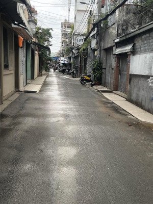 bán chdv sẵn dòng tiền ~400tr tân bình, gần cv lê thị riêng 4x18m, 5tầng, 10phòng chỉ 9 tỷ nhỉnh