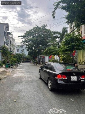 - mtkd nam hùng vương an lạc bình tân - , nhà 4 tầng 4m x 20m, gần tên lửa, aoen mall