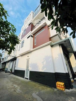 hiếm - 4 tầng - xe hơi tới nhà - không lỗi - 8,3 tỷ - trần trọng cung, q7