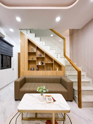 ngay cầu bông giáp quận 1 nhà đẹp full nội thất 3pn hẻm xe hơi 10m 37m 5 tỷ nhỉnh