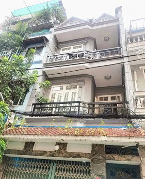 bán nhà 2 mặt tiền đường lớn 30m, p. 4, tân bình, 88 m2, 4 tầng,, ở hoặc kinh doanh đều lý tưởng.