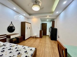 bán ccmn 6 tầng cạnh goldmark city dt, 65m2, mt 5m 15.5 tỷ. sổ đẹp,sát ngõ ô tô