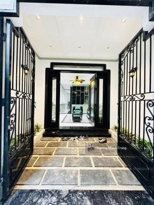 bùng nổ! chỉ 7 tỷ nhà 6 tầng bích câu an trạch cát linh, phong thủy vượng tài, ở hay cho thuê đỉnh