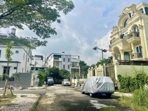 nhỉnh 9 tỷ, bán đất tặng nhà c4, dt120m2, hẻm xe tải, ngay khu bên sông, gigamall, hiệp bình chánh.