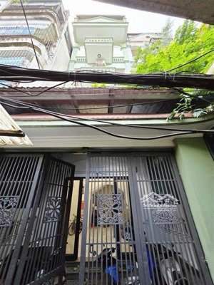 đường láng ngõ thông ra láng hạ - 75m2 - 4 tầng - mặt tiền 4,8m gần phố ngõ rộng giá 15 tỷ