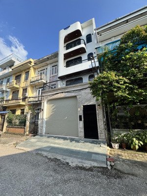 bán nhà trung tâm thượng thanh 6 ngủ thang máy đường ôtô tránh vỉa hè 95m2 mt: 5,7m giá 18,5 tỷ ctl