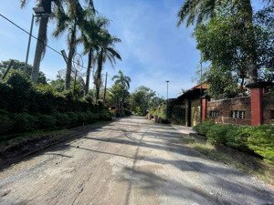 2000m2 mặt tiền sông sài gòn - ngang 50m x dài 40m - full thổ cư