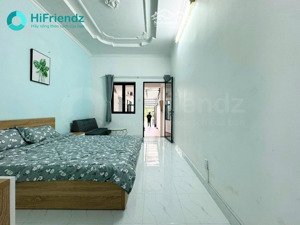 cho thuê studio cửa sổ thoáng, tách bếp, full nội thất