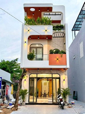 nhà 3 tầng cần bán gấp ngay ubnd tương bình bình hiệp thủ dầu một bình dương, có sổ hồng riêng