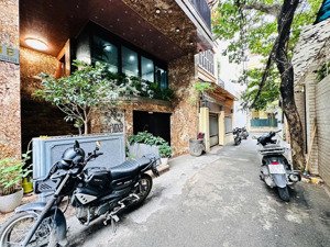 siêu hiếm - hoàng quốc việt - cầu giấy oto tránh, dt 150tr, thang máy, kdvp 90m, 9t, mt 6m, 40.5 tỷ