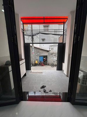 nhà hẻm thẳng thông cao xuân dục p12 q8