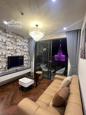 cần bán 2n1vs tầng trung view đh vin tại vinhomes ocean park1 full đồ sẵn sổ. lh: 