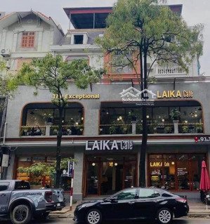 sang nhượng quán cà phê đẹp phố đội cấn vị trí hiếm, vườn rộng, dt 80m2, vườn 70m2, giá 35tr