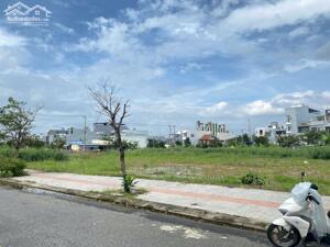 CHÍNH CHỦ , CẦN BÁN ĐẤT ĐƯỜNG NGUYỄN ÂN ( ĐỐI DIỆN CÔNG VIÊN ) - HOÀ XUÂN .