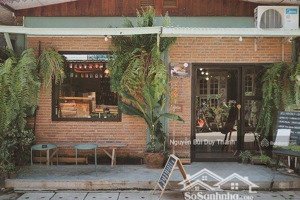 bán nhà mặt tiền tân sơn nhì, p. tân sơn nhì, quận tân phú. diện tích: 10x22m, lh 