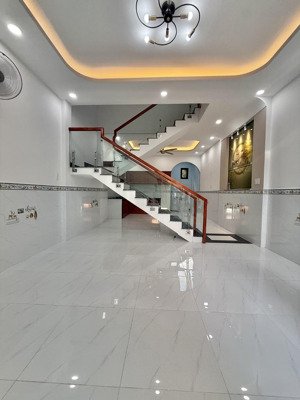 bán nhà tân kỳ tân quý- hxh thông- 52m2- 2 tầng btct 2pn2wc - nhà mới sạch đẹp ở ngay-giá 4.9 tỷ