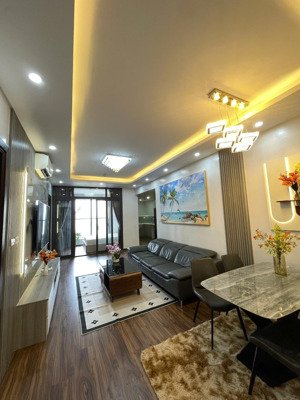 bán căn hộ 4pn-2wc, 145,5m2 tại bình vượng tower nội thất mới toàn bộ , pháp lý sổ đỏ, vị trí vàng.