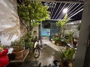 bán nhà 2tầng-55m2-hơn 5 tỷ -đình phong phú-tăng nhơn phú b-quận 9