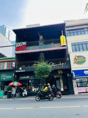 nhà mặt tiền đường 93 95 hai bà trưng, phường bến nghé, quận 1